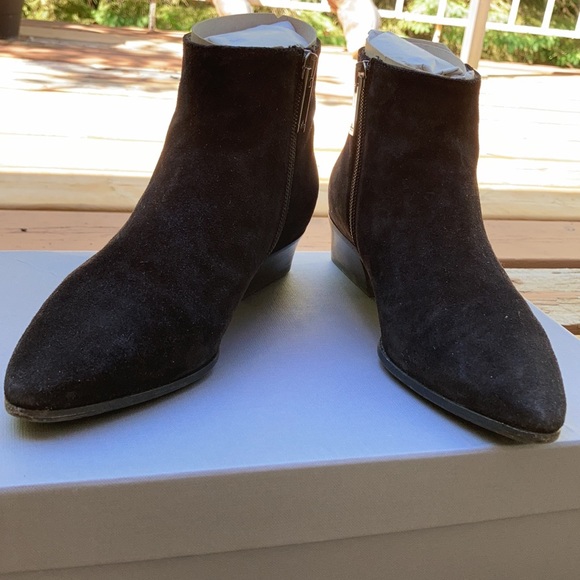 Aquatalia weatherproof booties almost new - Picture 6 of 9